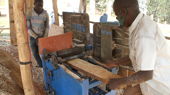 Ababaza bifashisha imashini z'amashanyarazi akazi kakihuta