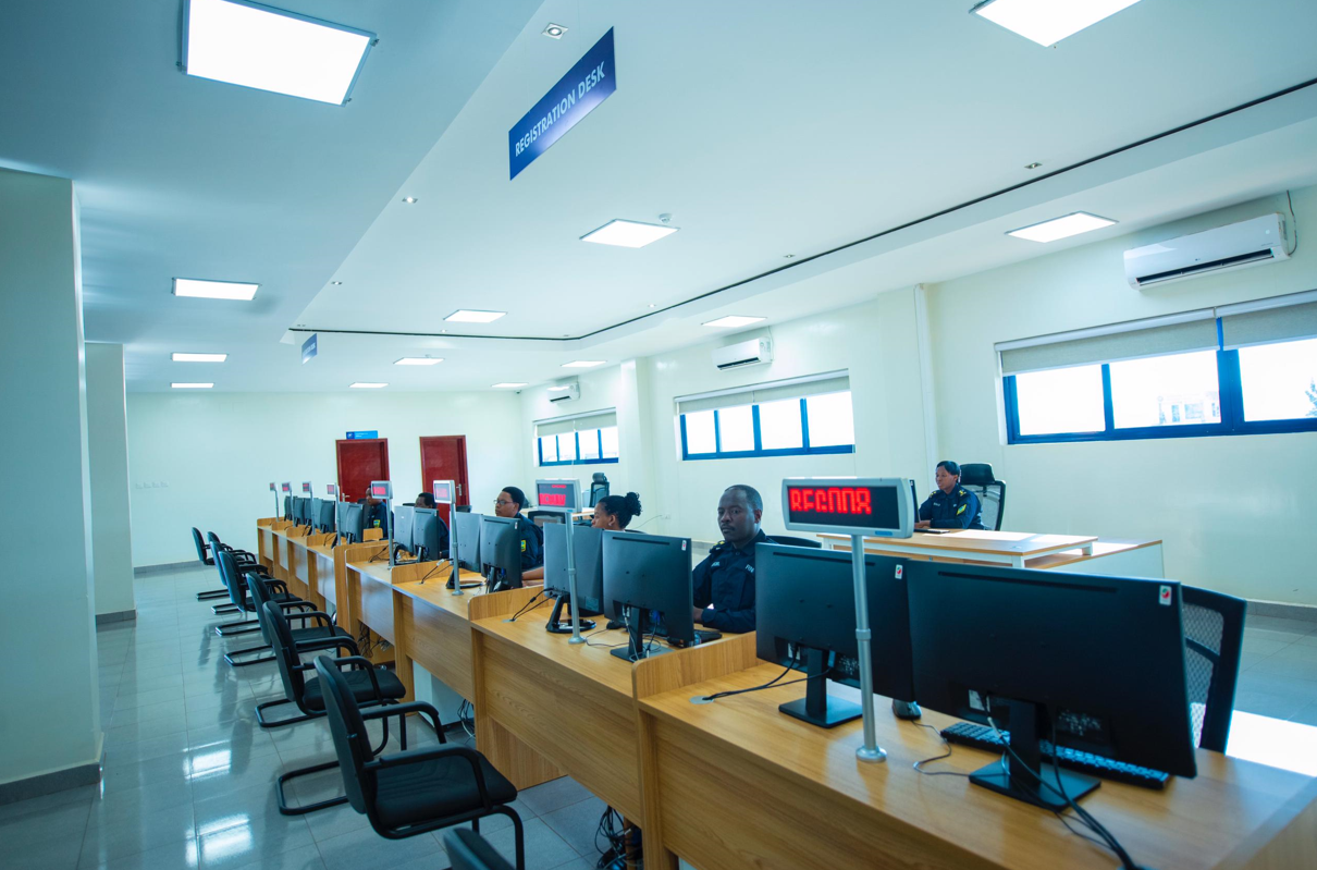 Azakorerwa ibizamini by'impushya z'agateganyo