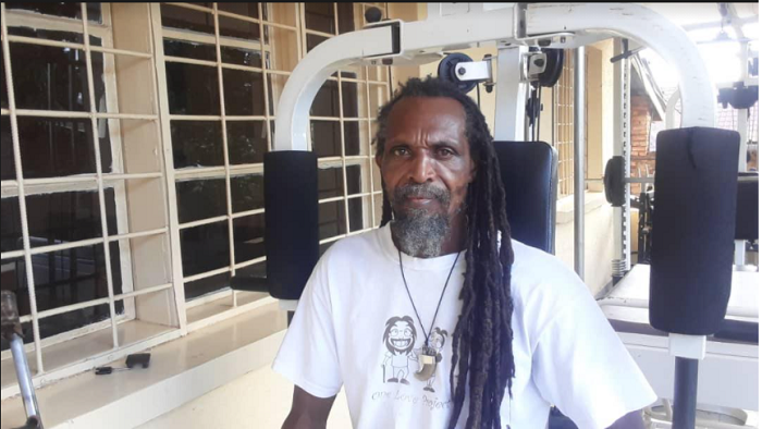 Rasta yemeza koa amadiredi akomoka mu Rwanda