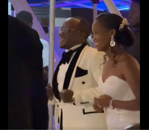 Rujugiro yarongoye, indirimbo z'ubukwe zari iza APR FC