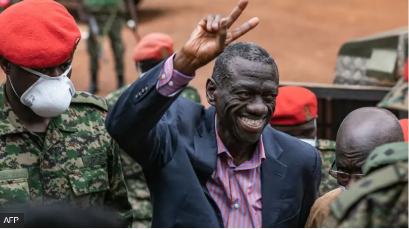 Kenya iri gukora iperereza ku ishimutwa rya Dr. Kizza Besigye