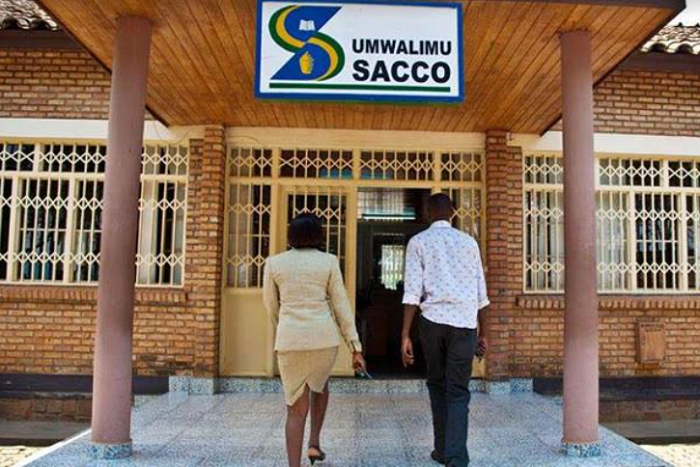 Amashuri yigenga ntiyitabiriye gufata inguzanyo m Mwalimu SACCO nk