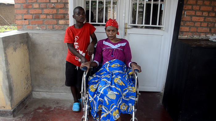 Mu myaka itatu yamazemu bitaro yari arwajwe n'umwana we w'imyaka umunani