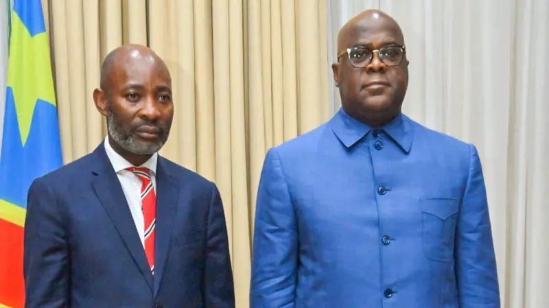 Perezida Felix Tshisekedi(i Buryo) na Guverineri Purusi wa Kivu y'Amajyepfo