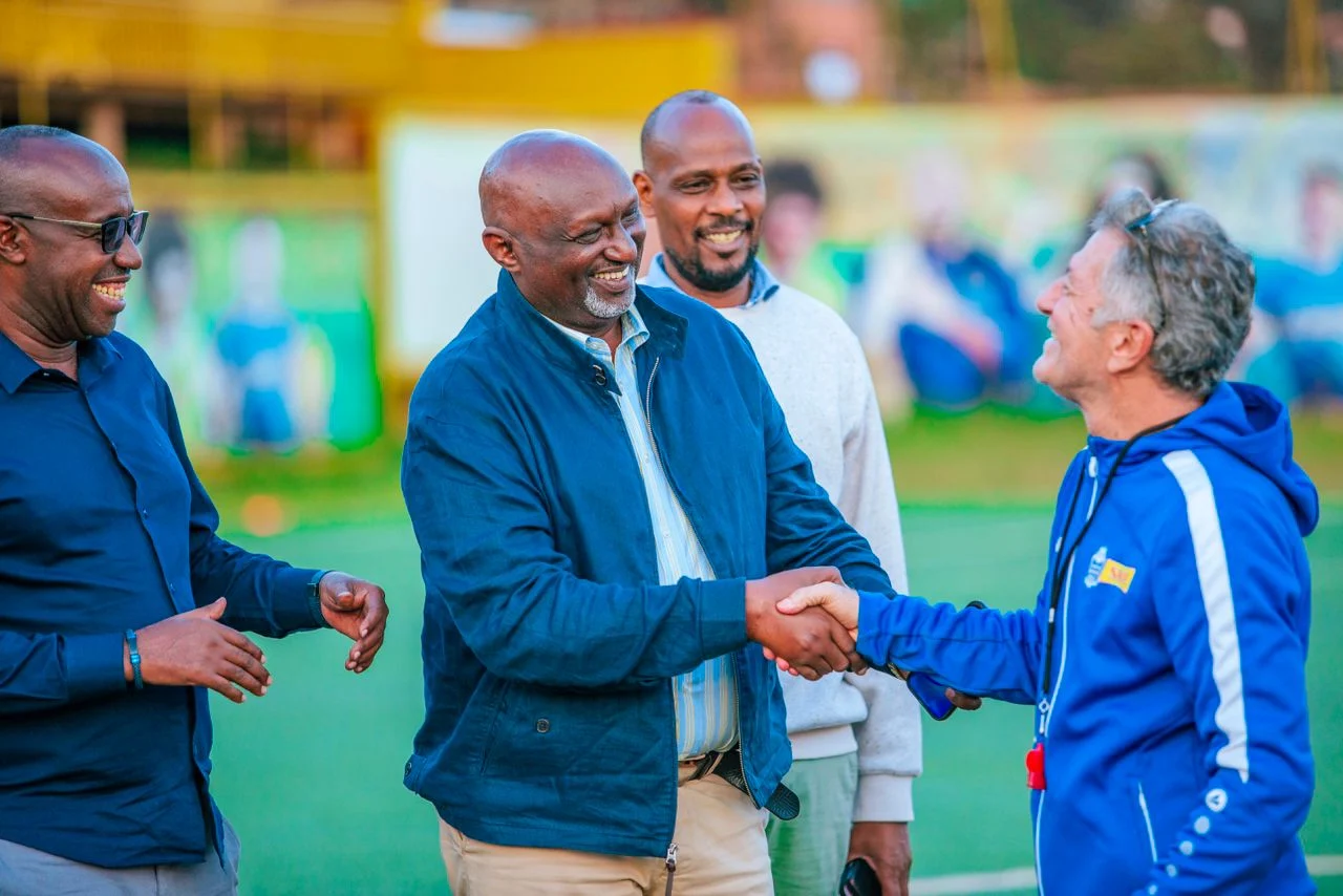 Umutoza Robertinho yahagaritswe kubera umusaruro mucye